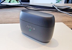 JABRA ELITE 85t - CHARGING CASE ONLY==GENUINE JABRA ACCESSORY== - Picture 1 of 4