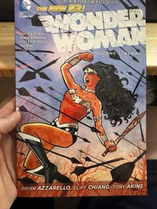 Wonder Woman Vol. 1: Blood (The New 52) by Brian Azzarello (Paperback, 2013) - Picture 1 of 2