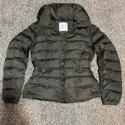 Moncler Dark Green Puffer Jacket With Hood & Zip Closure - Women Size 2 Quilted - Image 1 of 4