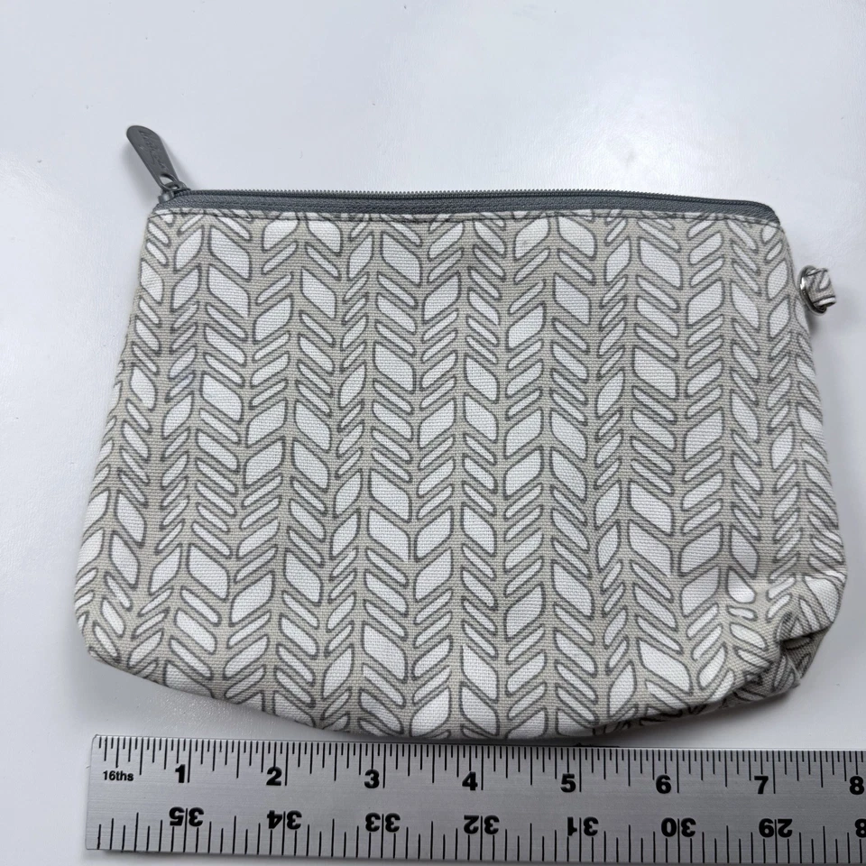 Thirty-One Zipper Pouch Gray Leaf Pattern Cosmetic Travel Bag Organizer - Image 1 of 4