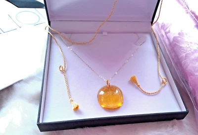 LALIQUE AMBER LARGE  PENDANT SIGNED BACK AND FRONT NEW RARE PIECE.STUNNING.. - Image 1 of 4