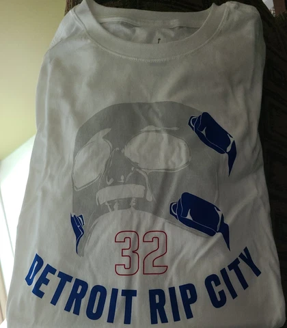 RIP HAMITON- DETROIT PISTON  #32 RIP CITY T-SHIRT - STADIUM GIVEAWAY SIZE L Cover