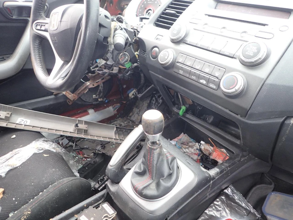 Used Rear Spoiler fits: 2009 Honda Civic Cpe 2.0 Rear Grade A Foto 1 de 4