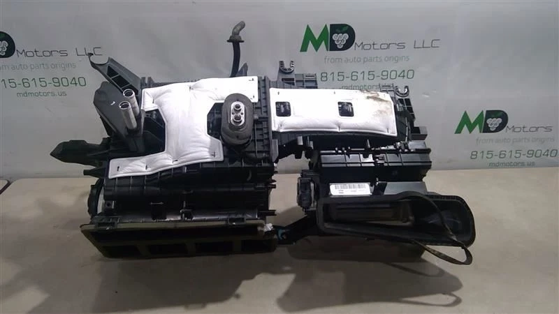 Carcasa evaporador Hyundai Sonata 2015-2019 aire acondicionado OEM 97205C2000 Foto 1 de 4