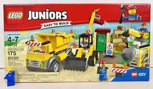 LEGO (10734) Juniors: Demolition Site New Sealed Retired City Dump Truck Work - Picture 1 of 6