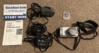 Olympus C-765 Ultra Zoom Camera, Battery, Charger, Manual, 16MB XD Memory Card - Image 1 of 4