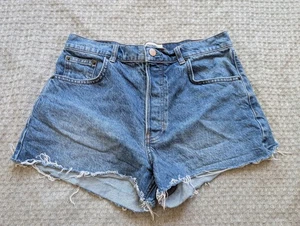 Reformation Denim Shorts Womens 29 High Rise Raw Hem Button Fly Cutoff 5 Pocket - Picture 1 of 14