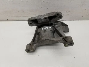 2017 PEUGEOT EXPERT 1.6 DIESEL RIGHT DRIVER SIDE ENGINE MOUNT OEM 4A103720 - Picture 1 of 7