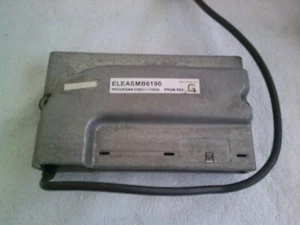 Controlador de unidades 40A P G ELEASMB6190 # 5243 - Imagen 1 de 4