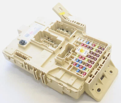 Centralina scatola fusibili Hyundai I30 PD Facelift 91955-G4290 - Immagine 1 di 3