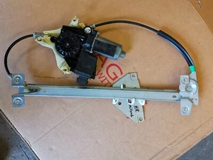 Fensterheber Hinten Rechts, Mitsubishi Space Star BJ.2002 - Bild 1 von 1