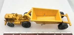 Vintage Revell Caterpillar Tractor and Dump Wagon 2 - Picture 1 of 12