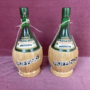 2x Vintage 1979 I.L. Ruffino Green Glass Wrapped Wine Bottles (13C) MO#8755 - Picture 1 of 6