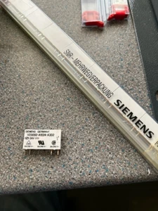 V23092-A1905-A302 TE Conn/Siemens SPNO PCB Mount Non-Latching Relais 5V DC Coil - Bild 1 von 2