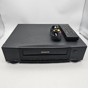 MAGNAVOX Video Cassette Recorder VHS Model VR9241 W/Remote & Av Cables Working! - Picture 1 of 13