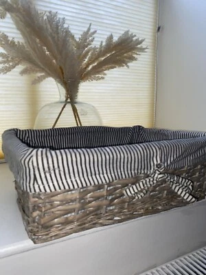 Grey Wicker Tray Basket French Stripe Style Lined Shabby Chic #cottagecore - Image 1 of 4