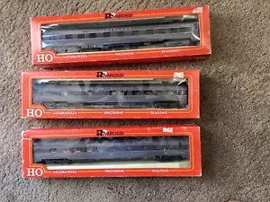 HO SCALE Rivarossi Set 3 Union Pacific Overland Gray Passenger cars - Picture 1 of 7