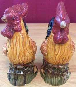 Rooster Chicken Salt And Pepper Shakers Collectible 5-1/4" Tall Matching Set - Picture 1 of 12