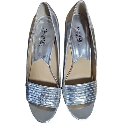 迈克高仕银色金属楔形凉鞋露趾晚鞋9全新180美元 — 第 1/4 张图片