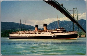 Postcard Vancouver British Columbia C.P.R. Princess Patricia Lions Gate Bridge - Picture 1 of 2