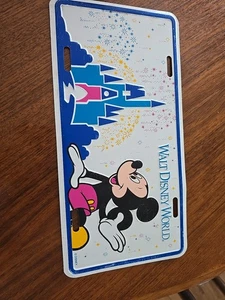 Vintage Walt Disney World Mickey Mouse & Castle Aluminum License Plate - Picture 1 of 5