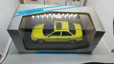1:43 Ford Mondeo Limusina Citrus min082001 Minichamps  Foto 1 de 4