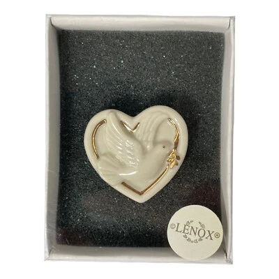 Lenox Heart Dove Gold Trim Brooch Pin Dove with Leaf Peace Porcelain NEW IN BOX - Image 1 of 4
