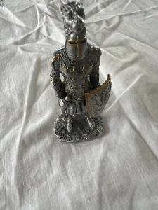 Pewter Crusader knig Templar Knight with Leopard/Lion Coat  By LeVintageDeFrance - Picture 1 of 8