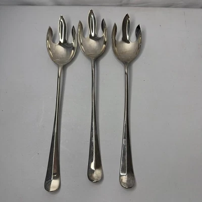 International Silver Company Silverplated Serving Spoons Set 3 - Image 1 of 4
