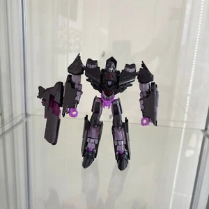 Transformers Generations 30th Anniversary Thrilling 30 Deluxe Class Megatron - Picture 1 of 3