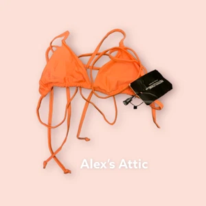 Pretty little thing bikini top new - Picture 1 of 2