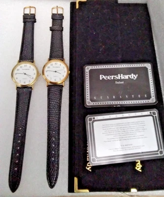 LOT of 2 NEW WORKING Matching Peers Hardy Traditional Watches in Felt Wallets - Image 1 of 4