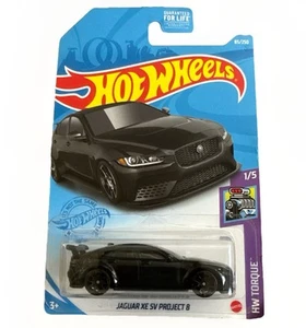 Hot Wheels Jaguar XE SV Project 8 85/250 - schwarz - 2021 Mainline A - Bild 1 von 3