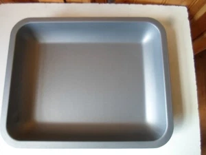 Stagno arrosto antiaderente Easi 15"" x 12 1/4" {37,5 cm x 31 cm} venduto singolarmente - Foto 1 di 8