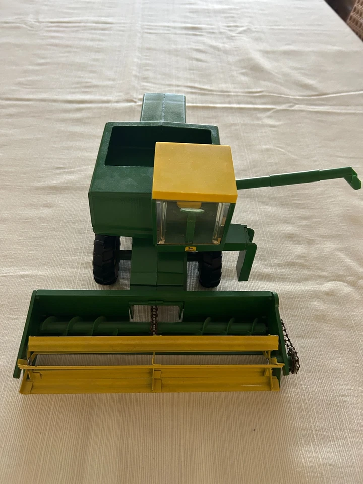 Juguete combinado John Deere 6600 Ertl - Modelo raro de transmisión por cadena Foto 1 de 4