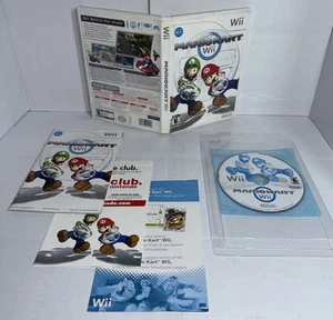 Mario Kart Wii Nintendo Wii Complete CIB w/ Manual & Inserts Clean Tested Works - Picture 1 of 11