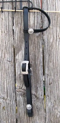 Bridle Headstall Loop Rein Split Riens Black Beta Bio-thane Concho - atar una oreja Foto 1 de 4