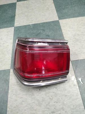 Chrysler Lebaron 1978-79 camioneta conductor izquierdo conjunto de luces traseras Foto 1 de 4