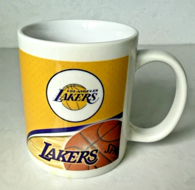 Taza de café Los Angeles Lakers diseño nacional NBA amarillo campeón de baloncesto Foto 1 de 4