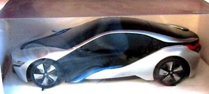 BMW i8 RC (ferngesteuert, batteriebetr.), 1/24, OVP, NEU! - Bild 1 von 3