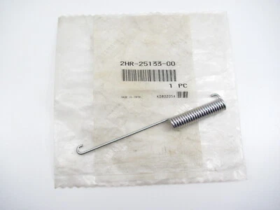 YAMAHA NOS BIG BEAR KODIAK FRONT WHEEL BRAKE SHOE RETURN SPRING 2HR-25133-00 - Image 1 of 2