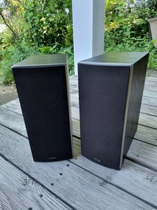 Pair of Polk Audio Monitor 40 Black Bookshelf Speakers TESTED GREAT SOUND - Picture 1 of 24