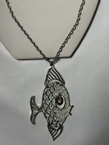 Vintage Silver tone 22” Necklace & Fish Pendant Aurora Borealis - Picture 1 of 4