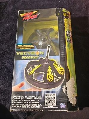 AIR HOGS VECTRON WAVE HOVER Hovering Flying TOY  - Image 1 of 3