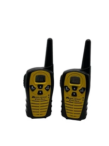 Midland X-TRA Talk ALR1Y Two Way 22 Channel Radios TESTED WORKING - Picture 1 of 6