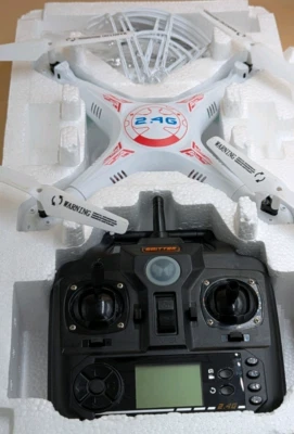 2.4Ghz Drone 4 Channel Remote Control Quadcopter Needs Battery Fixed - Image 1 of 4