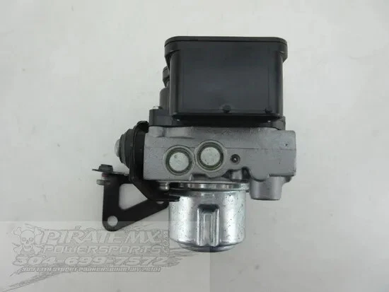 Modulador de presión de bomba de freno ABS Triumph Sprint ST ABS 883 2007 Foto 1 de 4
