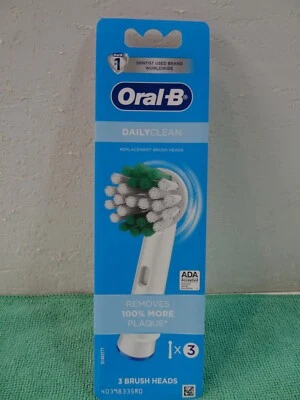 Repuesto de cabezal de cepillo de dientes eléctrico Oral-B Daily Clean, 3 unidades Foto 1 de 4