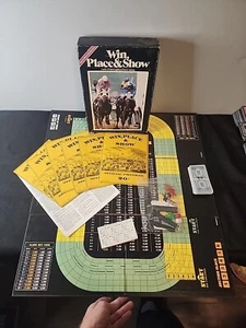 1977 Win Place & Show Horse Racing Bookshelf Game Avalon Hill Sports Illustrated - Picture 1 of 20