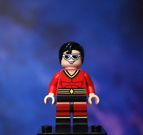 LEGO DC Comics: Plastic Man Minifigure (sh0142 / 5004081-1)